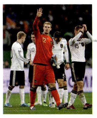 Spielszene - Manuel Neuer – Deutsche Nationalmannschaft 2010, Nr. 14