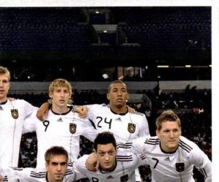 Startaufstellung – Deutsche Nationalmannschaft 2010, Nr. 30