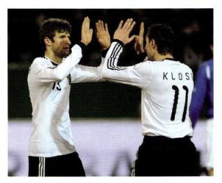 Spielszene – Die Nationalmannschaft 2011, Nr. 6