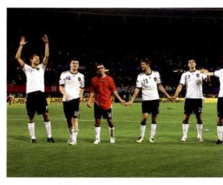 Spielszene – Die Nationalmannschaft 2011, Nr. 13