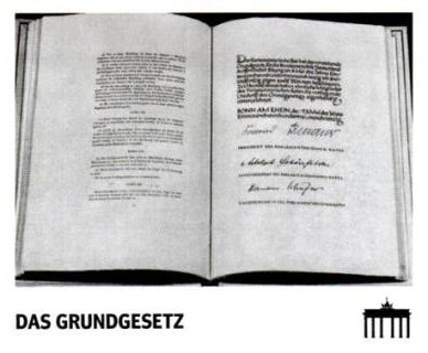 Das Grundgesetz – Schwarz Rot Gold, no. 46