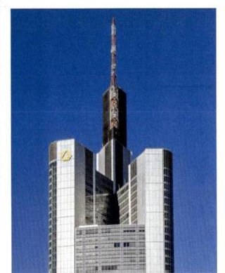 Frankfurt, Commerzbank Tower (1) – Schwarz Rot Gold, n° 271