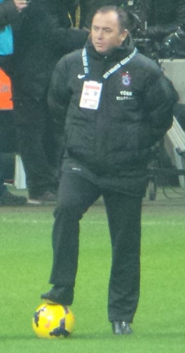 Hami Mandirali
