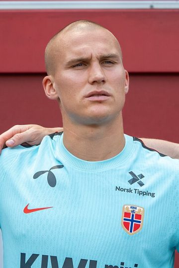 Leo Skiri Østigård